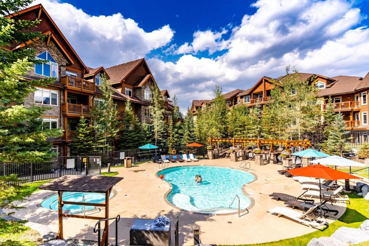 The Raven Suite At Stoneridge Mountain Resort Canmore Exteriör bild