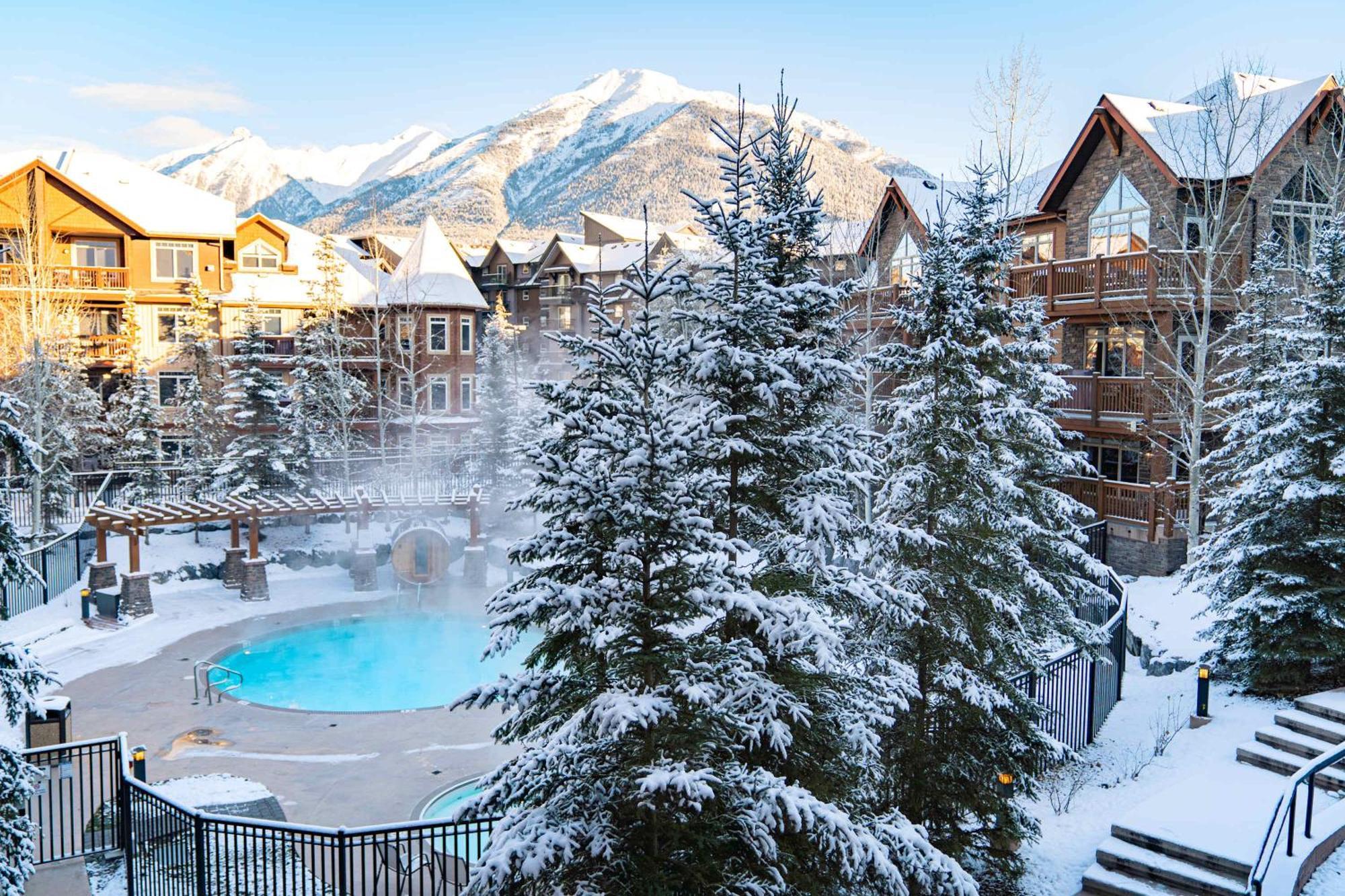 The Raven Suite At Stoneridge Mountain Resort Canmore Exteriör bild